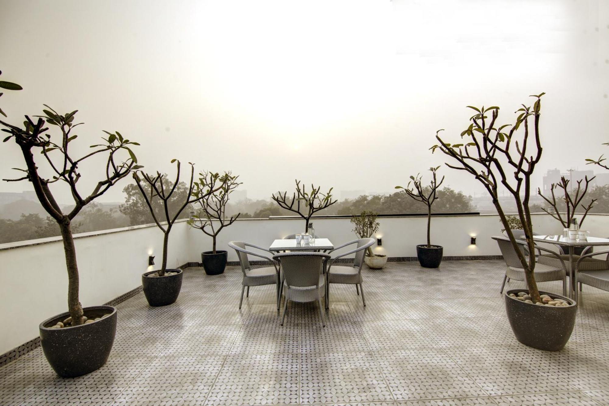 Saltstayz Thyme - New Friends Colony New Delhi Exterior photo